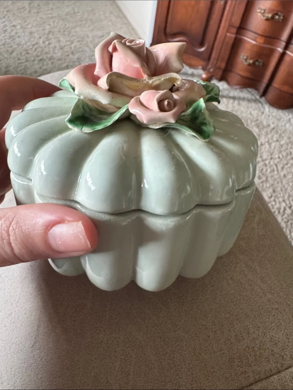 Vintage Rose Mint Trinket Porcelain Jewelry Holder GUC -Small Flaw